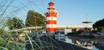 maritim-hafenhotel-rheinsberg-leuchtturm