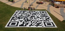 riesen-qr-code-bau
